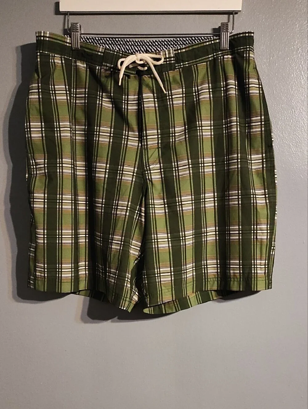 Roundtree & Yorke Olive and White Plaid Swim Shorts
